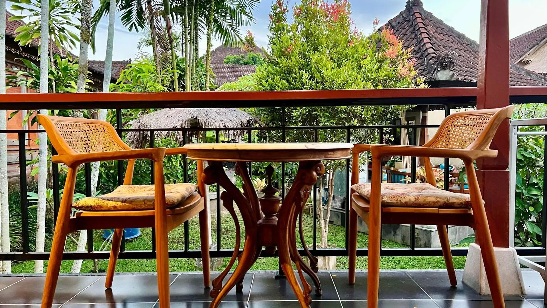 Homestay Jeevo Apartment Ubud  Indonesia